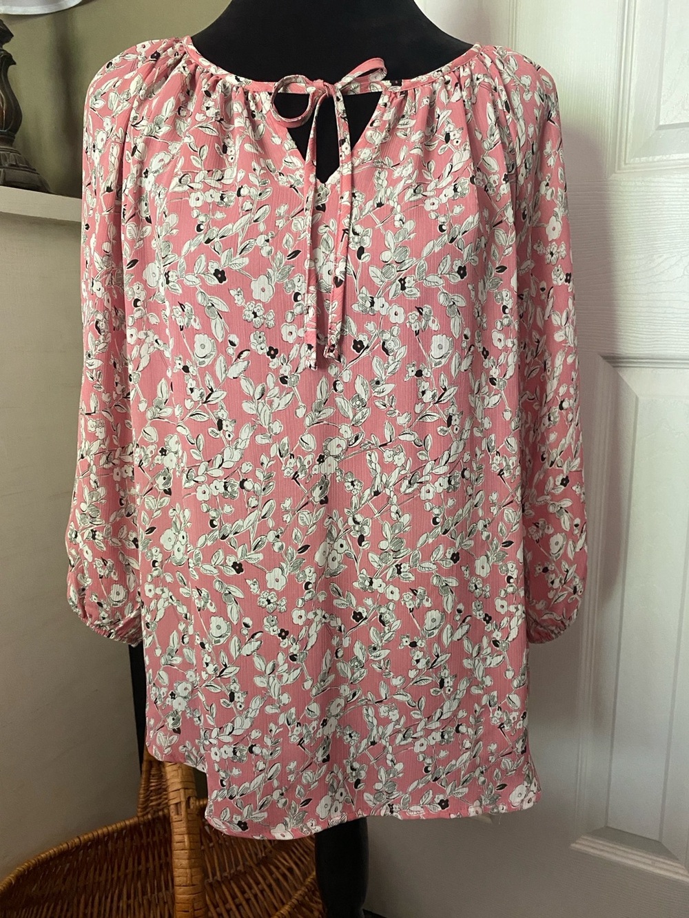 Chaps - Pink Floral Tie-Neck Peasant Blouse with 3/4 sleeves - size S (women’s)